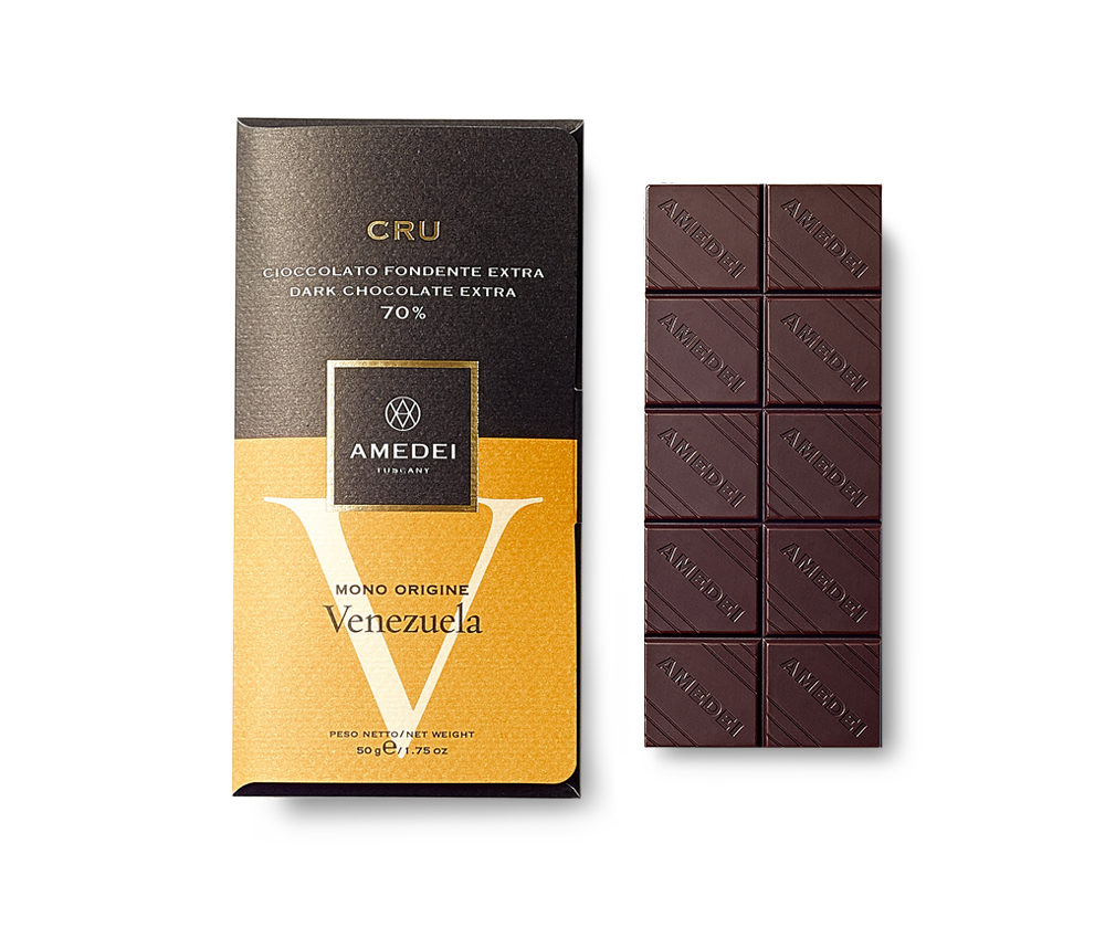 Amedei Cru Venezuela 70% Dark Chocolate Bar Open