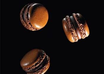 Valrhona Dark Chocolate Macarons