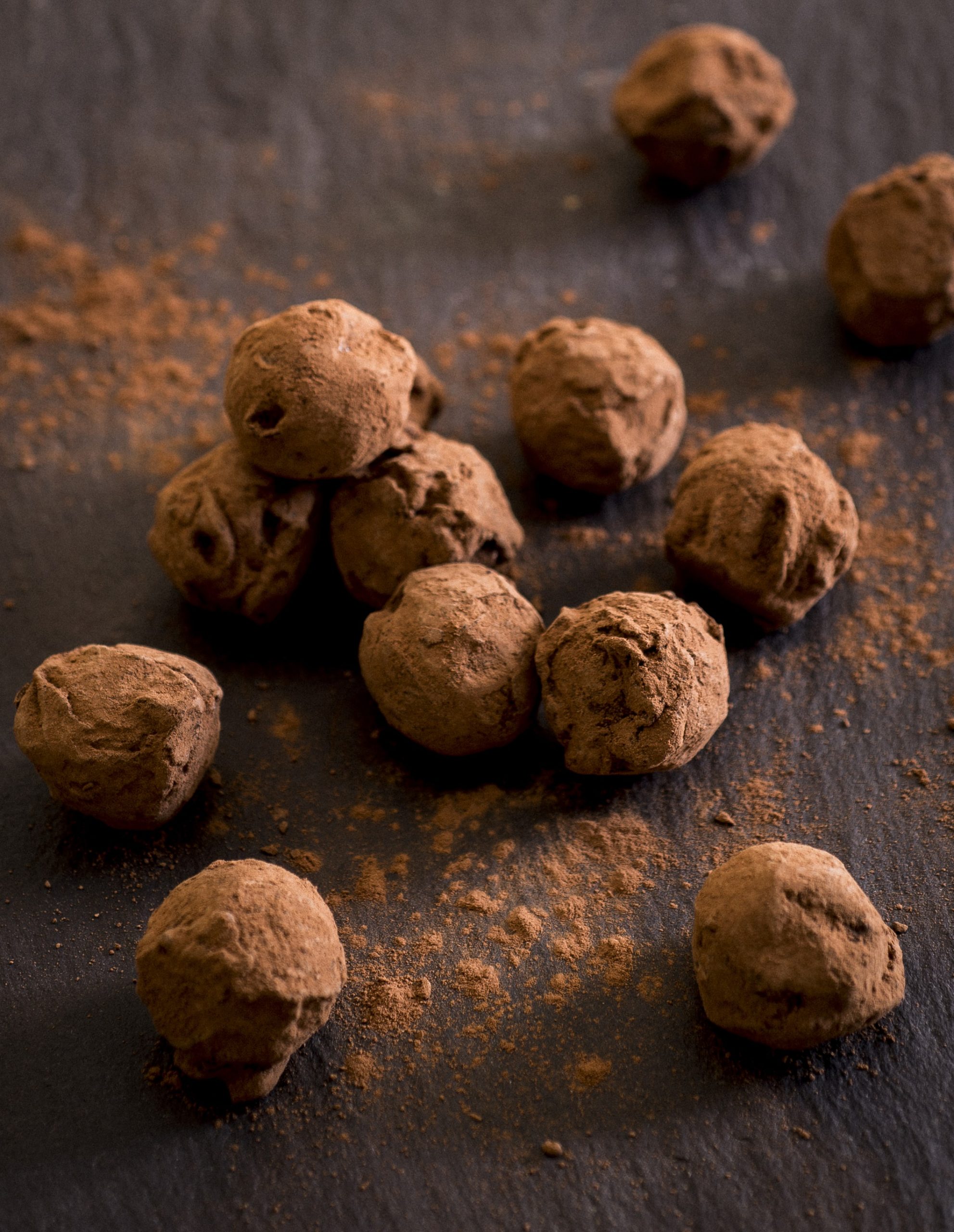 Willie's Cacao Chocolate Truffles Lifestyle-min