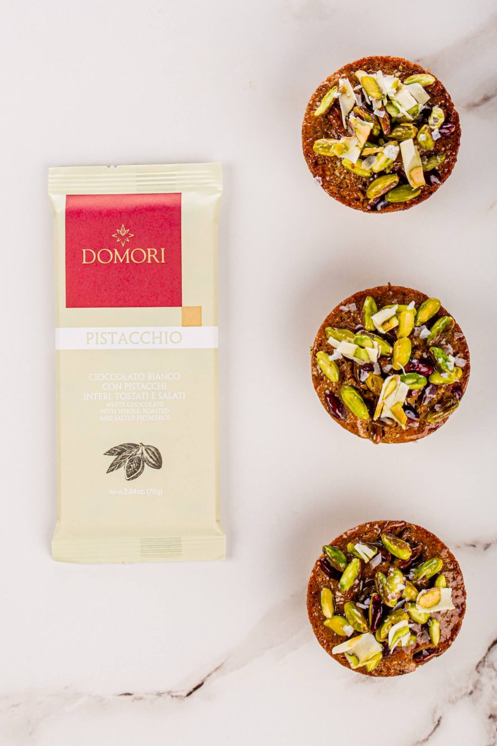 Domori Pistacchio White Chocolate Bar with Whole Roasted & Salted Pistachios 3