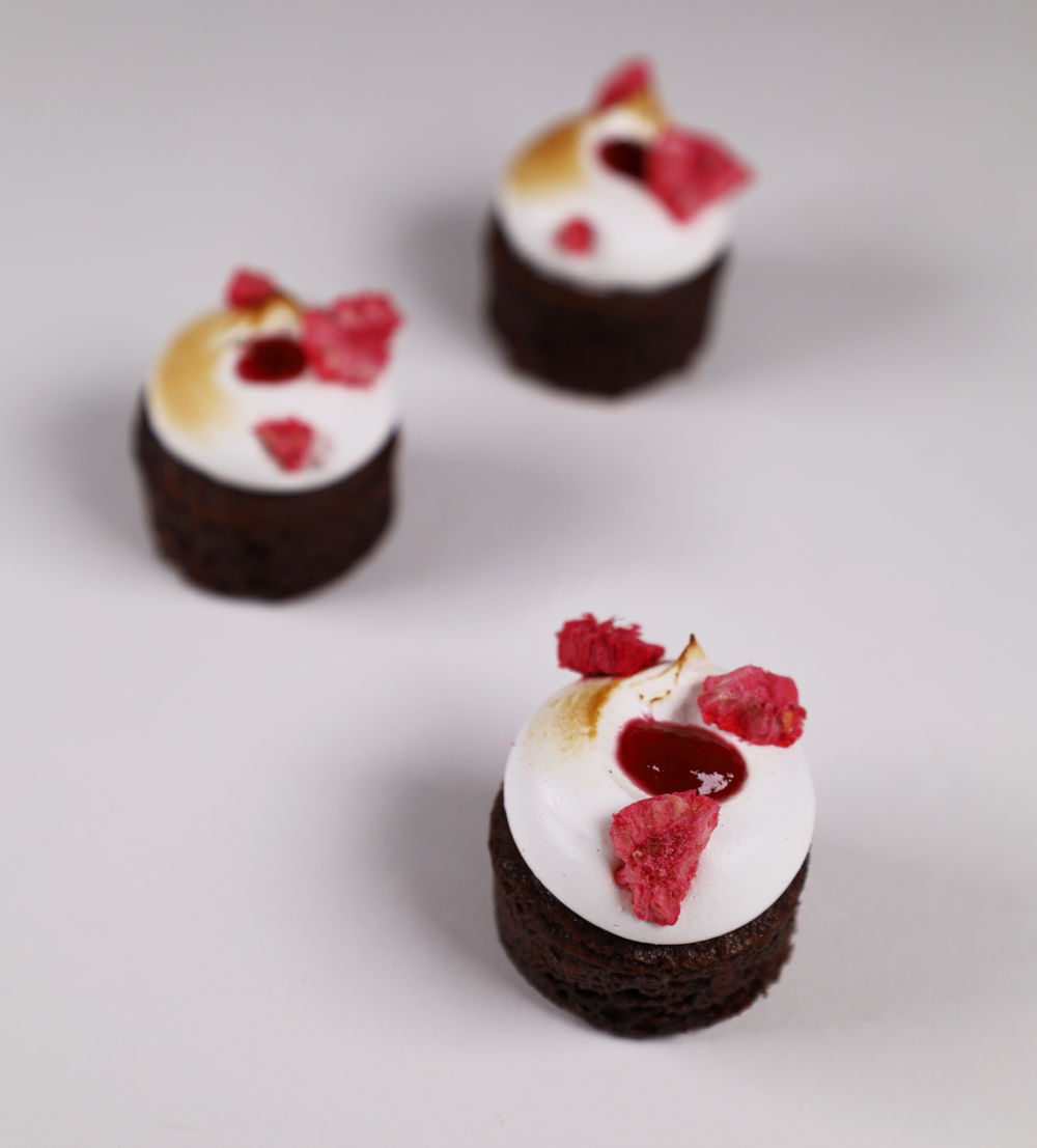 deZaan Cocoa Raspberry Meringue Crumb Cake