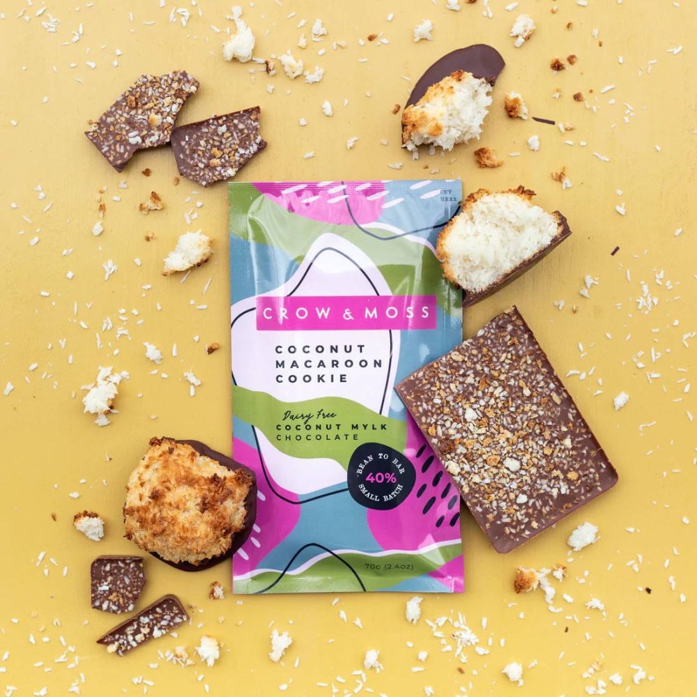Crow & Moss 40% Coconut Mylk Bar with Coconut Macaroon Cookie Lifestyle